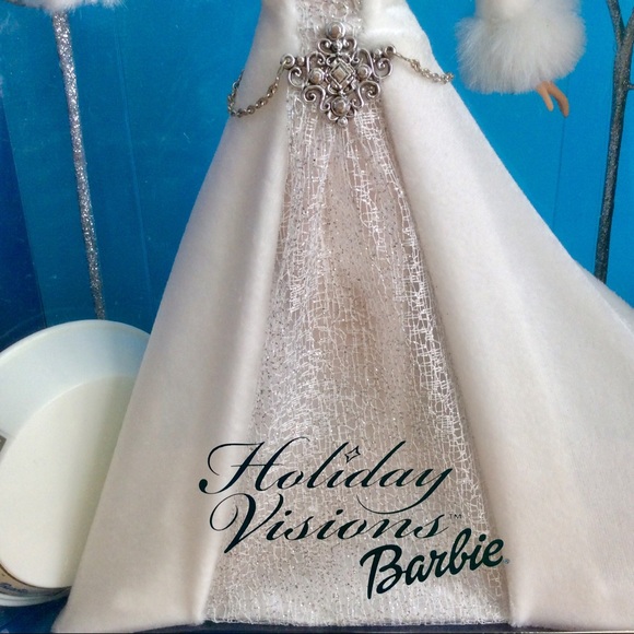 Barbie Winter Fantasy “First in the Series” 2003 - Picture 3 of 8